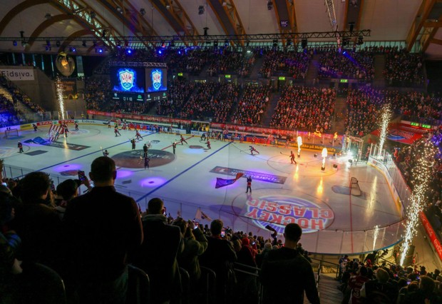 Hockeyfeber fører til sponsordilemma: - Står ved et strategivalg